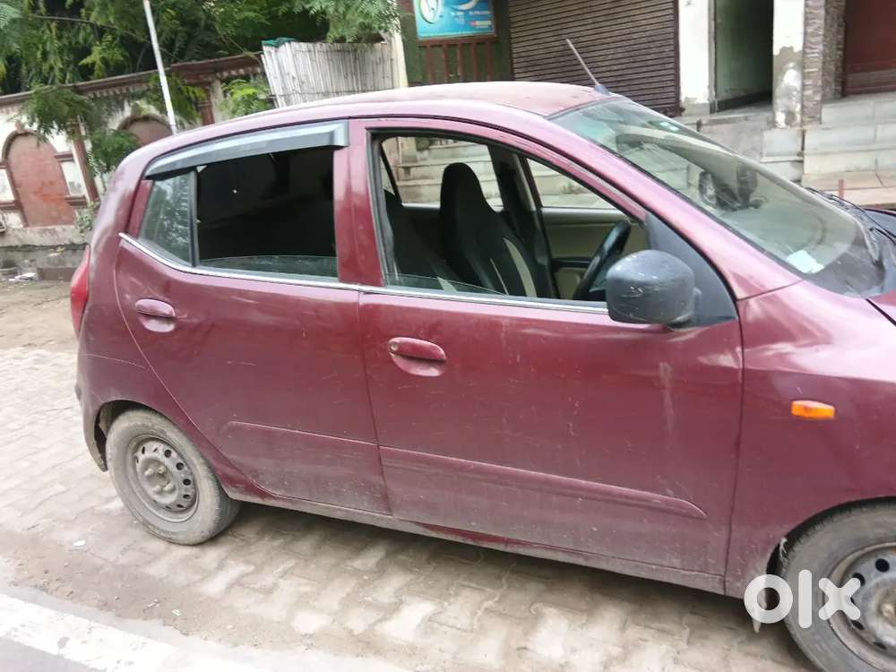 Hyundai I10 Magna 2014 Car Cng On Peper