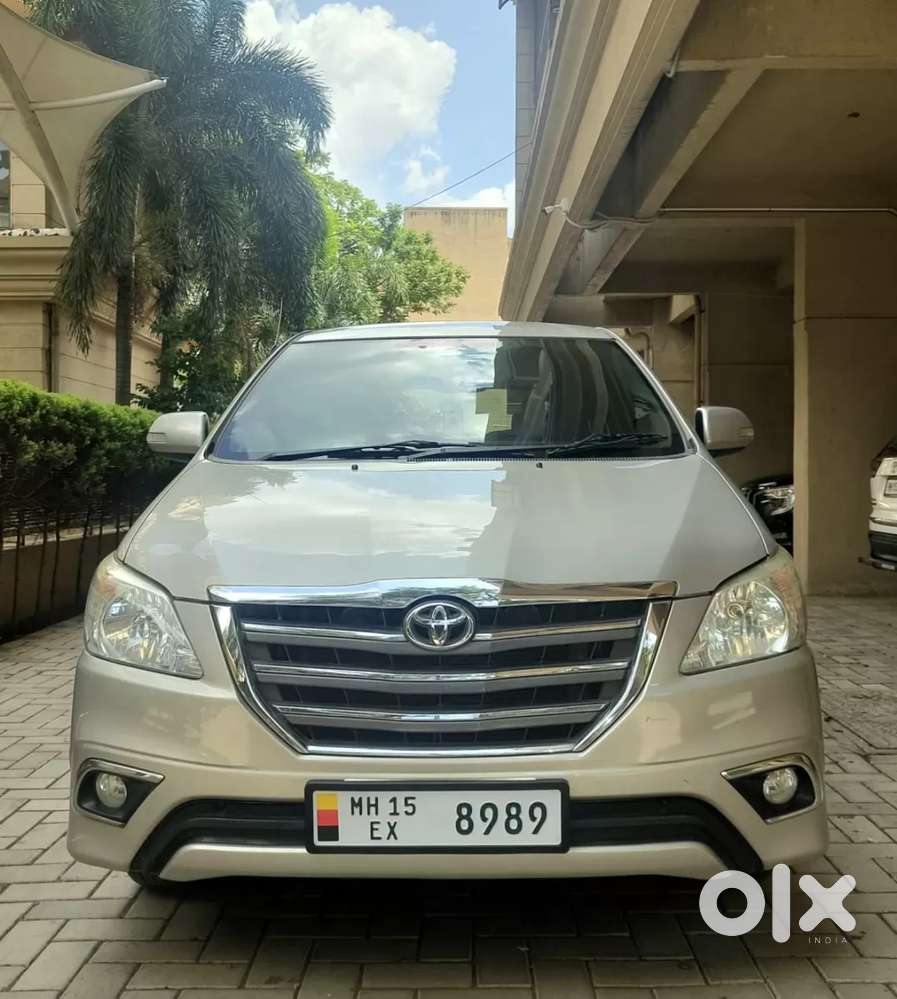 Toyota Innova 2.5 Gx 8 Str Bs-iii, 2015, Diesel