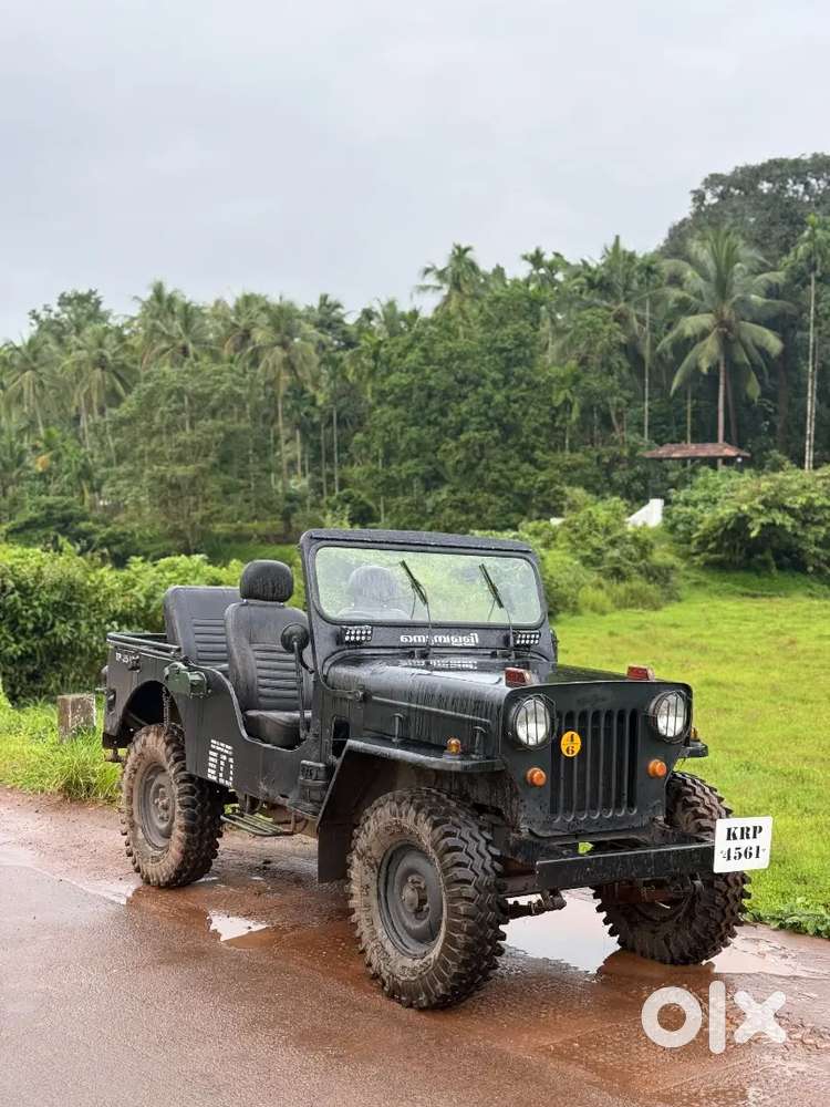 Mahindra Jeep Classic 1988