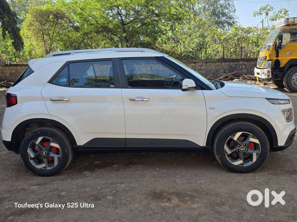 Hyundai Venue S Turbo Dct, 2020, Petrol