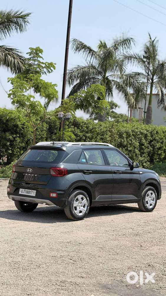 Hyundai Venue S, 2021, Petrol