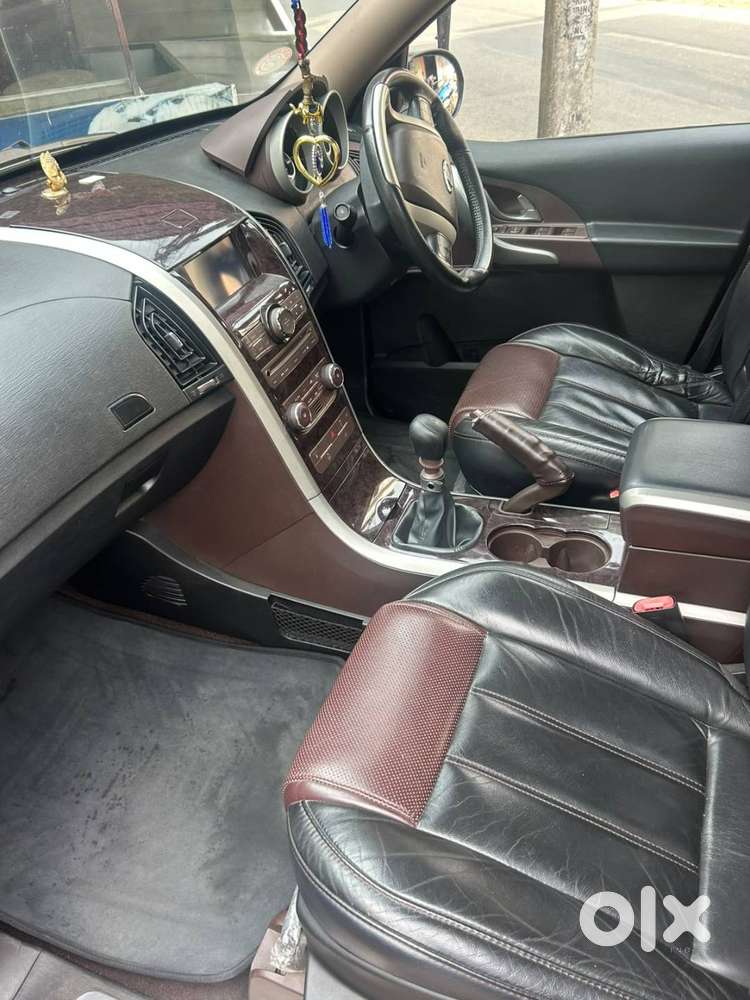 Mahindra Xuv500 W8 2014 Diesel