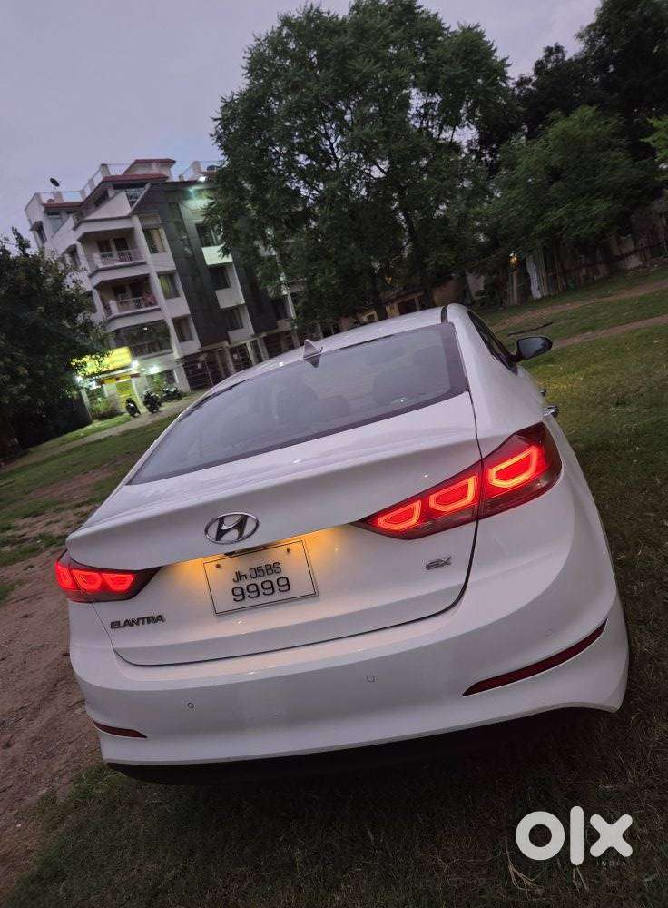 Hyundai Elantra 1.6 Sx Option At, 2017, Petrol