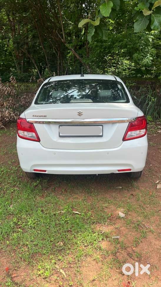 Maruti Suzuki Dzire 1.2 Vxi, 2022, Petrol