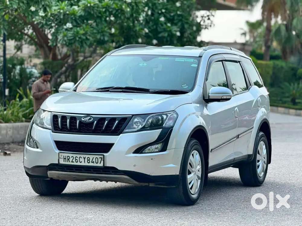 Car In Pondy Mahindra Xuv500 2016 Diesel Well Maintained