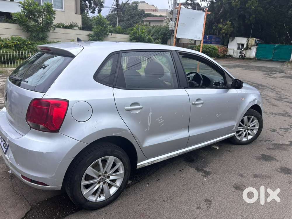 Volkswagen Polo Petrol 2016