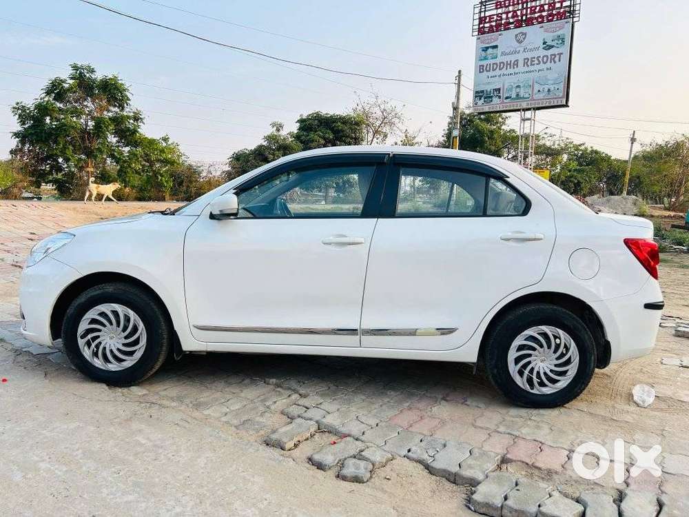 Maruti Suzuki Dzire 1.2 Vxi, 2023, Cng & Hybrids