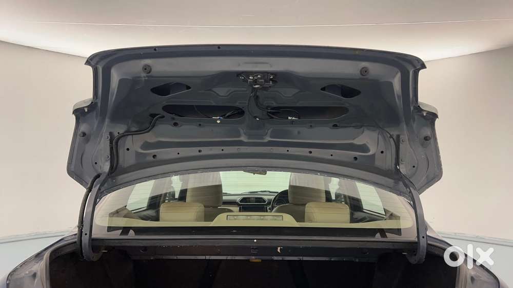 Maruti Suzuki Dzire 1.2 Zxi Plus, 2019, Petrol