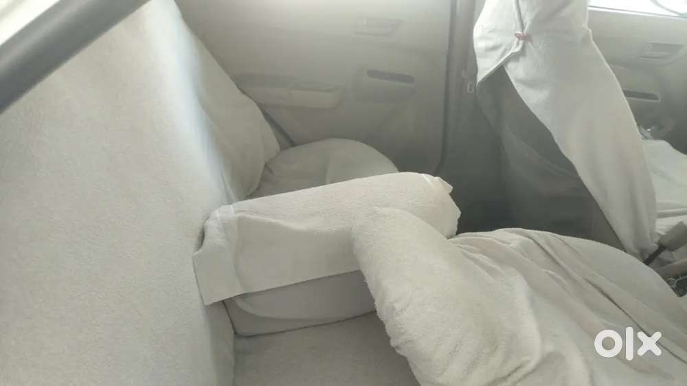 Maruti Suzuki Tours Commercial Car Hi One Time Tax Jama Hi