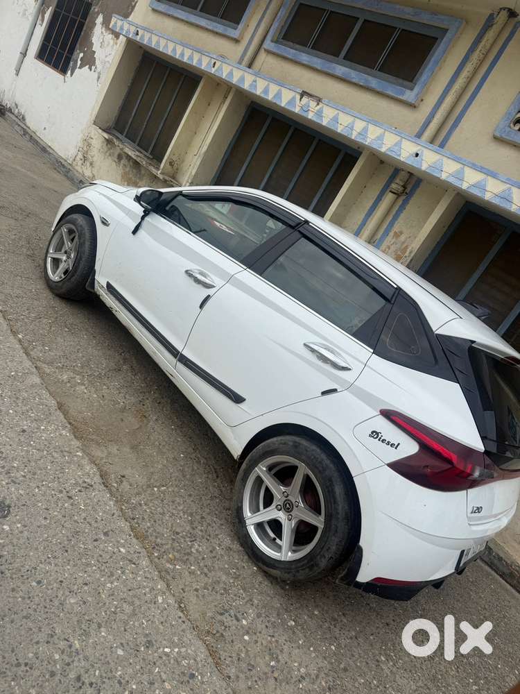 Hyundai New I20 Diesel 75000 Km Driven