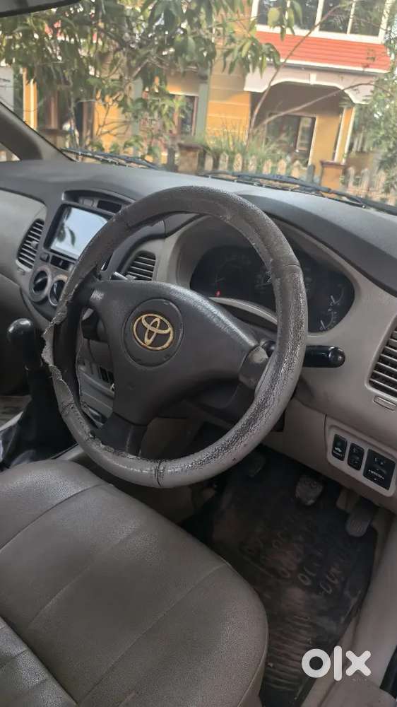 Toyota Innova 2010 Diesel 356685 Km Driven