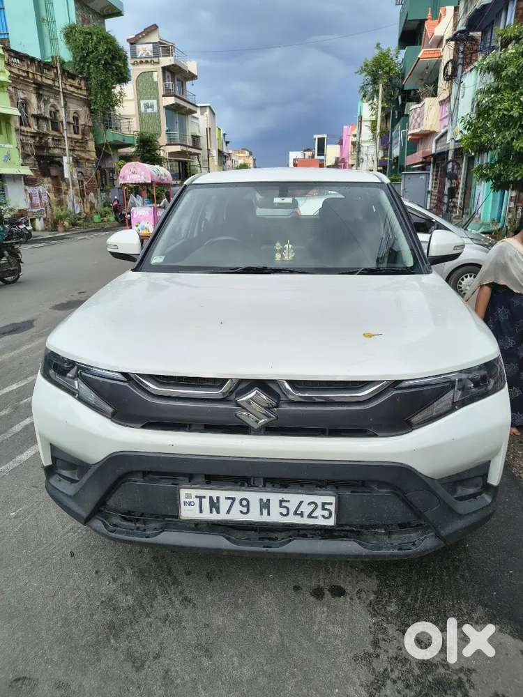 Maruti Brezza Vxi 2024