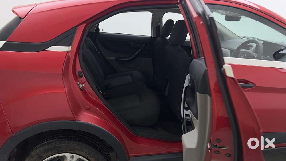 Tata Nexon 1.2 Revotron Xm, 2018, Petrol