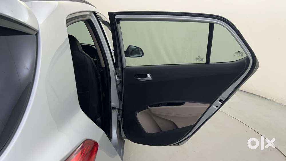Hyundai Grand I10 1.2 Kappa Asta At Vtvt, 2016, Petrol