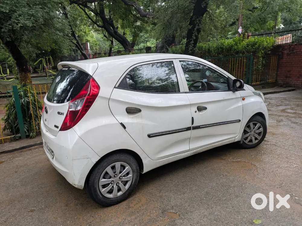 Hyundai Eon 0.8 Era 2011 मैन्युअल
