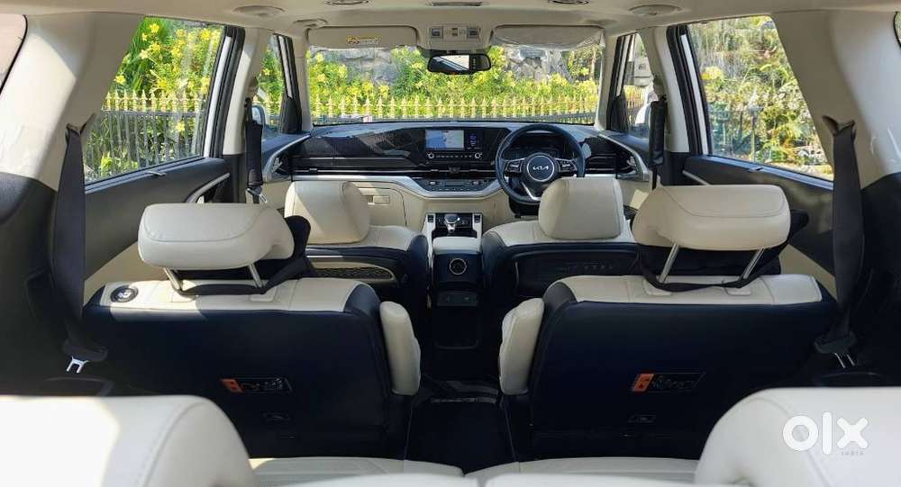 Kia Carens Luxury (o)1.5 Diesel At 7 Str, 2022, Diesel