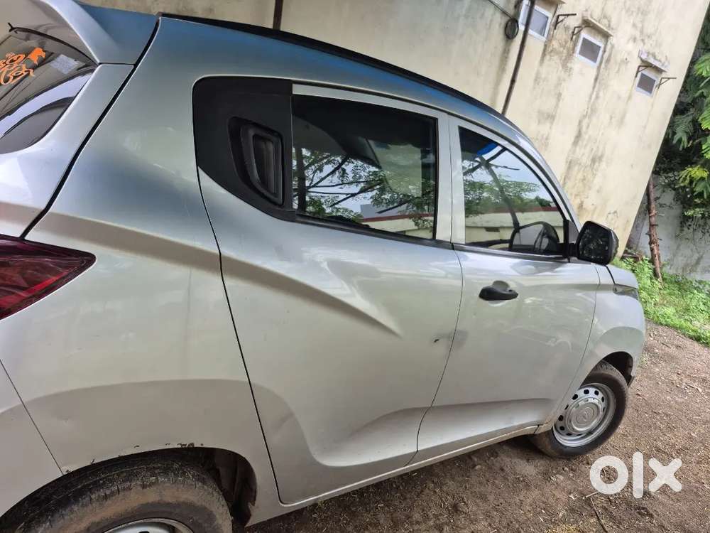 Mahindra Kuv100 K2 Petrol 2017