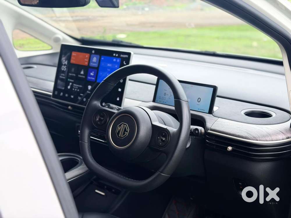 Mg Windsor Ev Essence, 2025, Electric