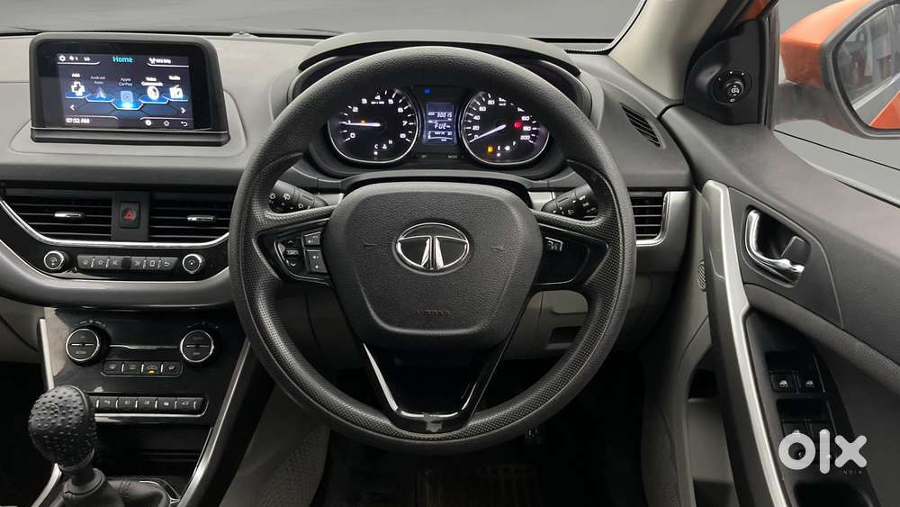 Tata Nexon 1.2 Revotron Xz Plus, 2018, Petrol