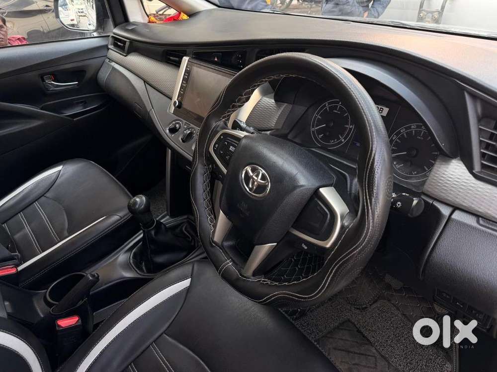 Toyota Innova Crysta Diesel Car 2023