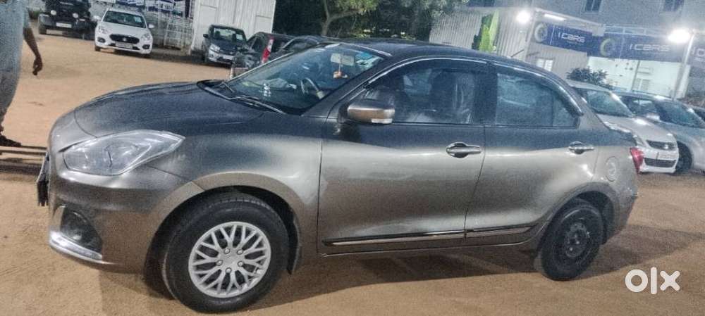 Maruti Suzuki Swift Dzire Vxi Regal Limited Edition Mt, 2022, Petrol