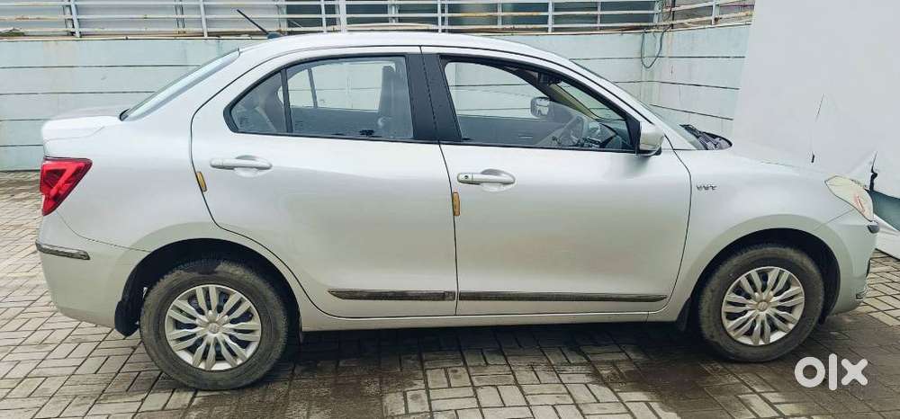 Maruti Suzuki Dzire 1.2 Vxi, 2019, Petrol