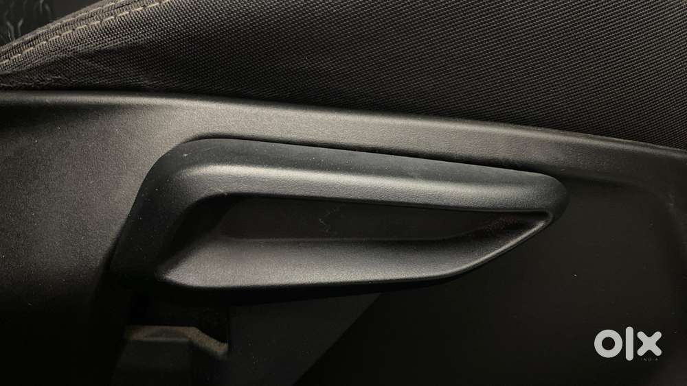 Tata Tiago Xza Plus, 2021, Petrol