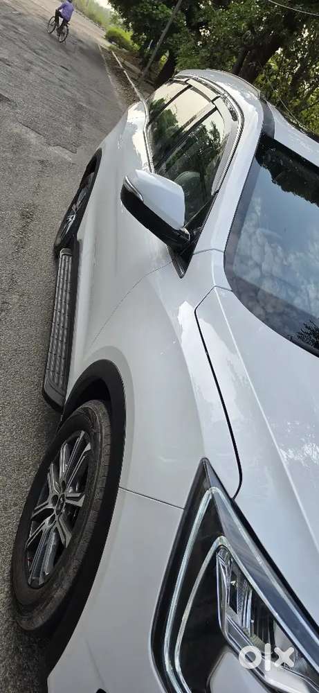 New Xuv 700 Diesel Automatic Ax7