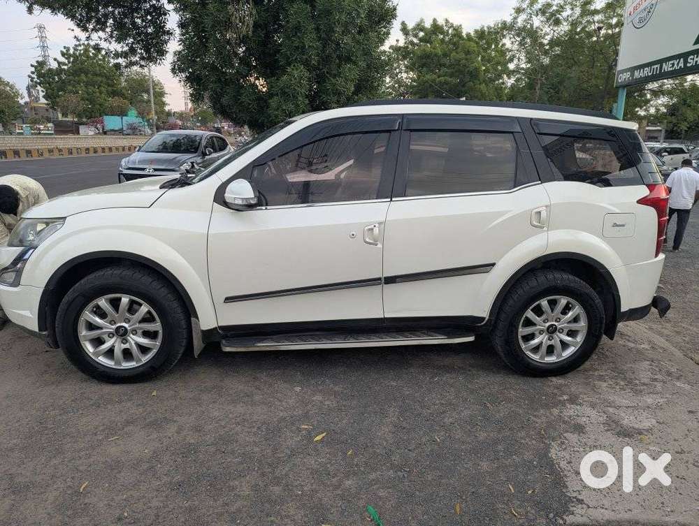 Mahindra Xuv500 2.2 W10, 2016, Diesel