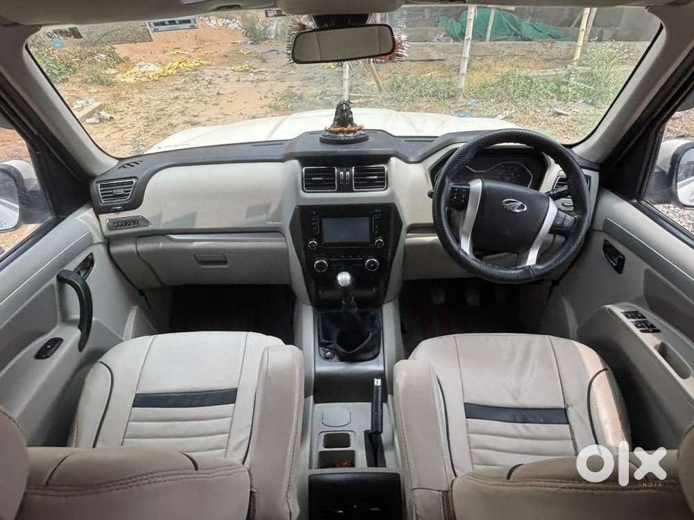 Mahindra Scorpio 2016 Diesel 70000 Km Driven Showroom Condtion