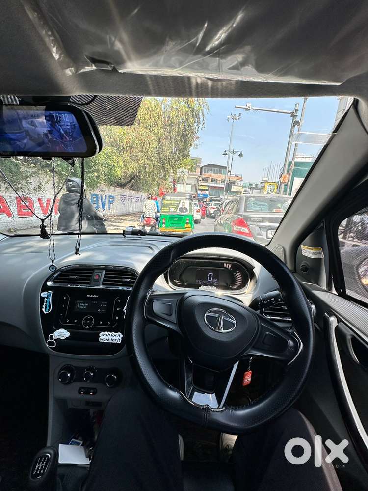 Tata Tigor Petrol 2021
