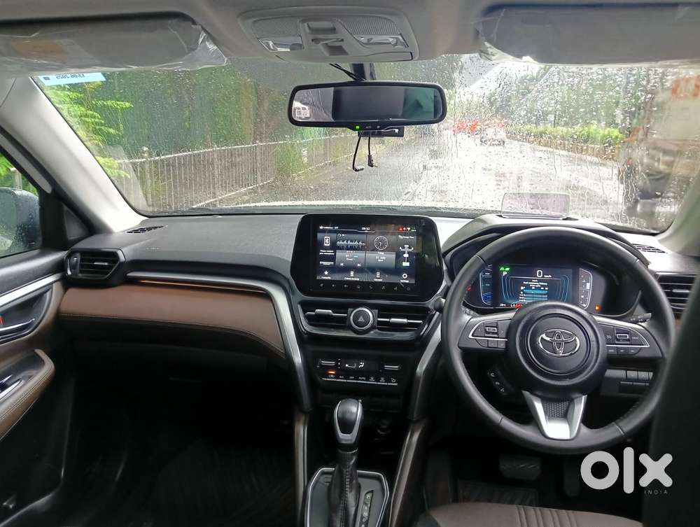 Toyota Urban Cruiser Hyryder 1.5 V Hybrid, 2025, Electric