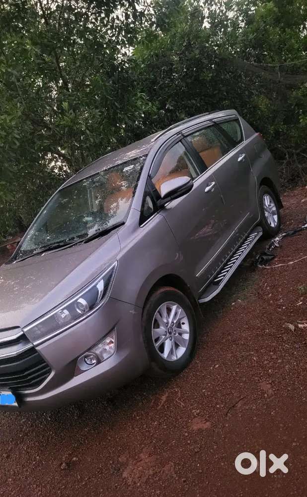 Toyota Innova Crysta 2019