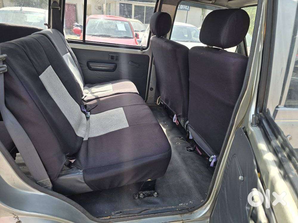Toyota Qualis Fs 8seater, 2004, Diesel