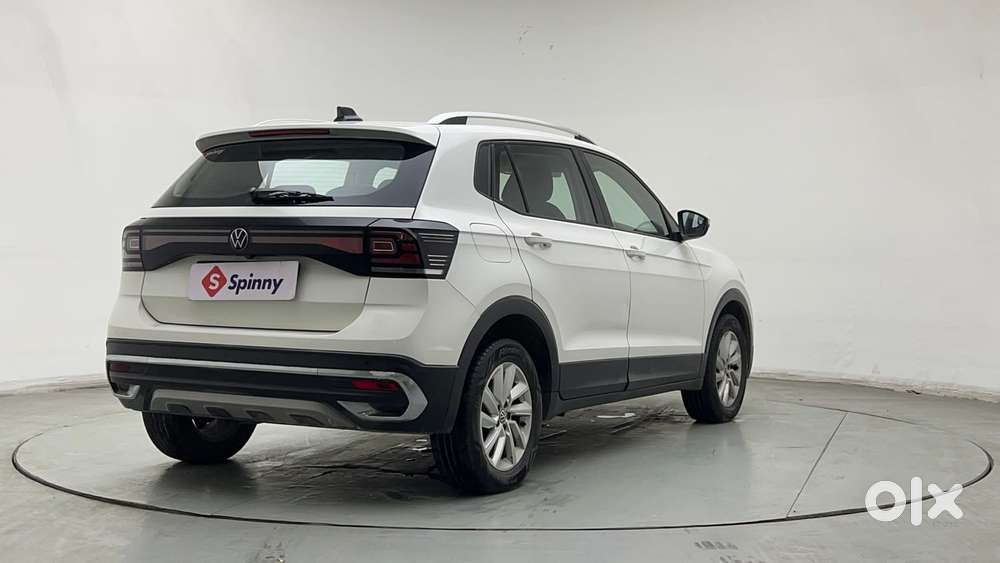 Volkswagen Taigun 1.0 Tsi Highline At, 2022, Petrol