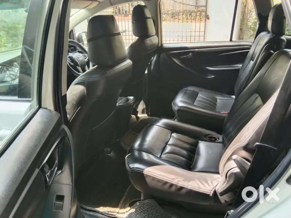 Toyota Innova Crysta 2019