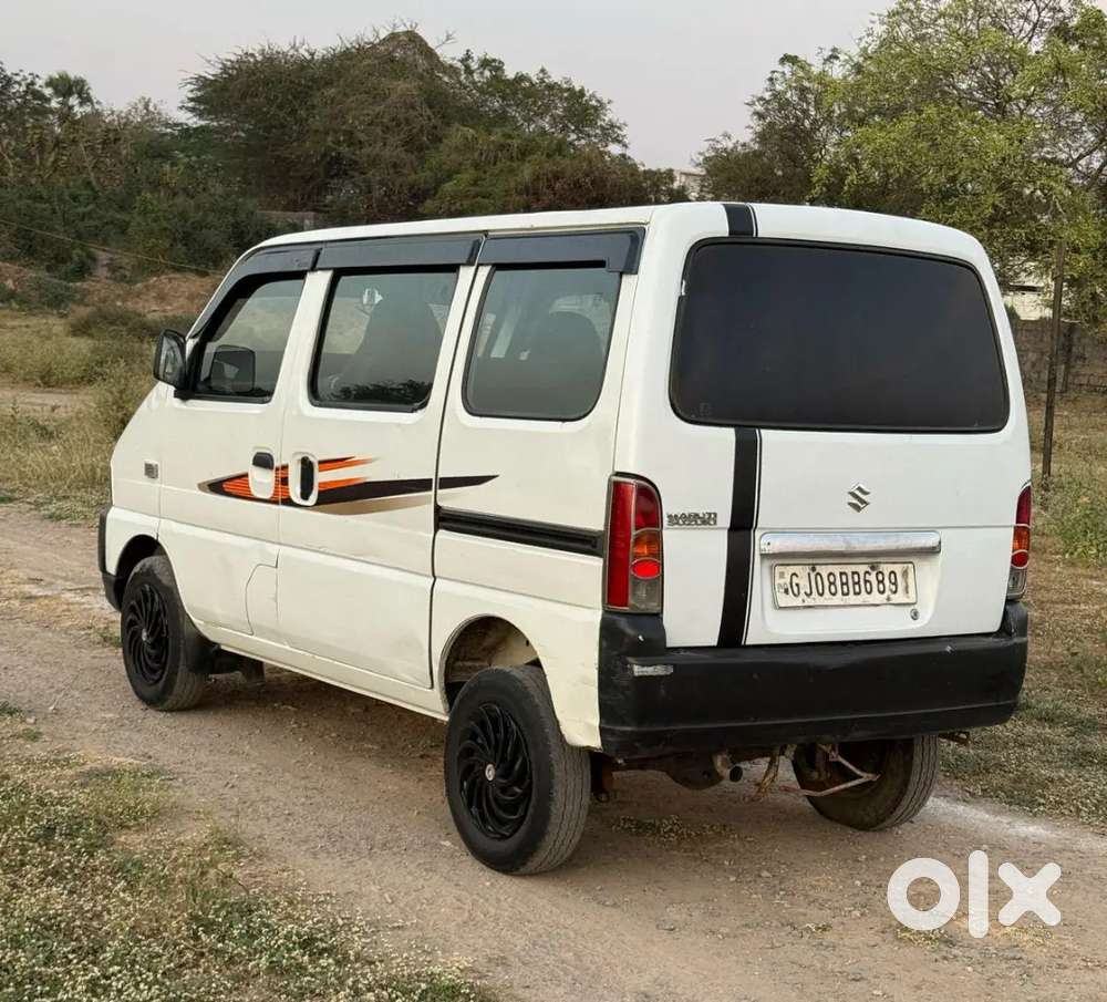 Maruti Suzuki Eeco 2016 Petrol 121000 Km Driven