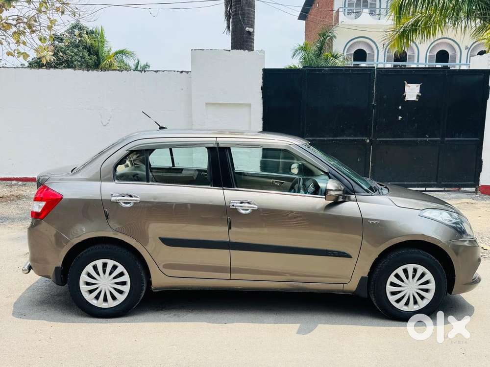 Maruti Suzuki Swift Dzire 1.2 Vxi Bsiv, 2016, Petrol