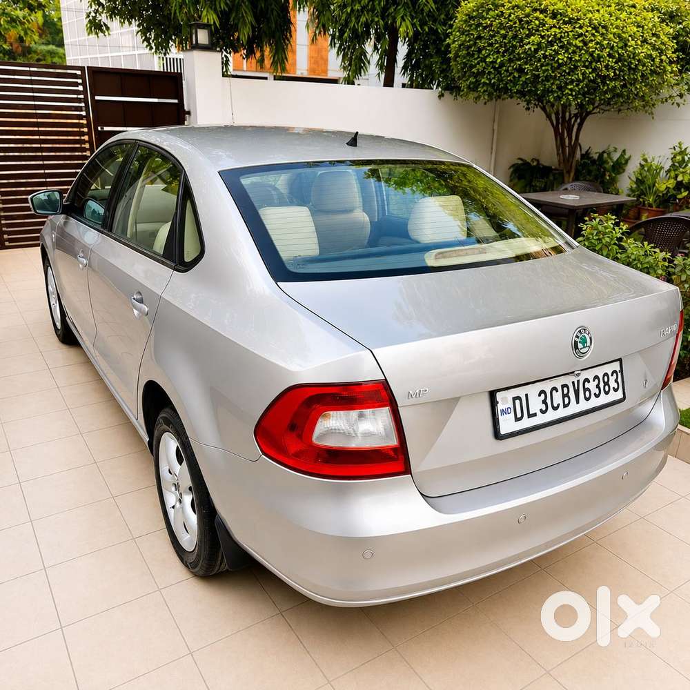 Skoda Rapid 1.6 Mpi Elegance, 2012, Petrol