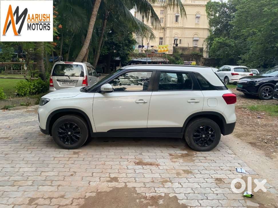 Maruti Suzuki Brezza Zxi Plus Smart Hybrid, 2022, Petrol