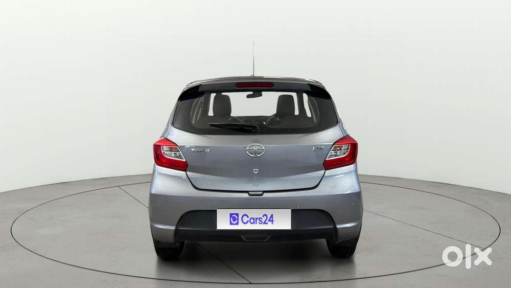 Tata Tiago 1.2 Revotron Xza, 2018, Petrol