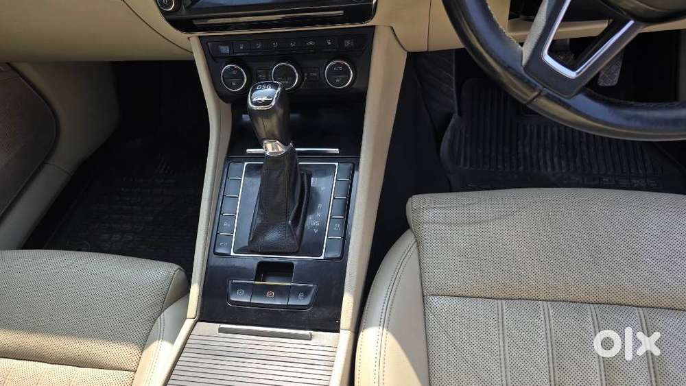 Skoda Superb L&k 2.0 Tdi At, 2017, Diesel