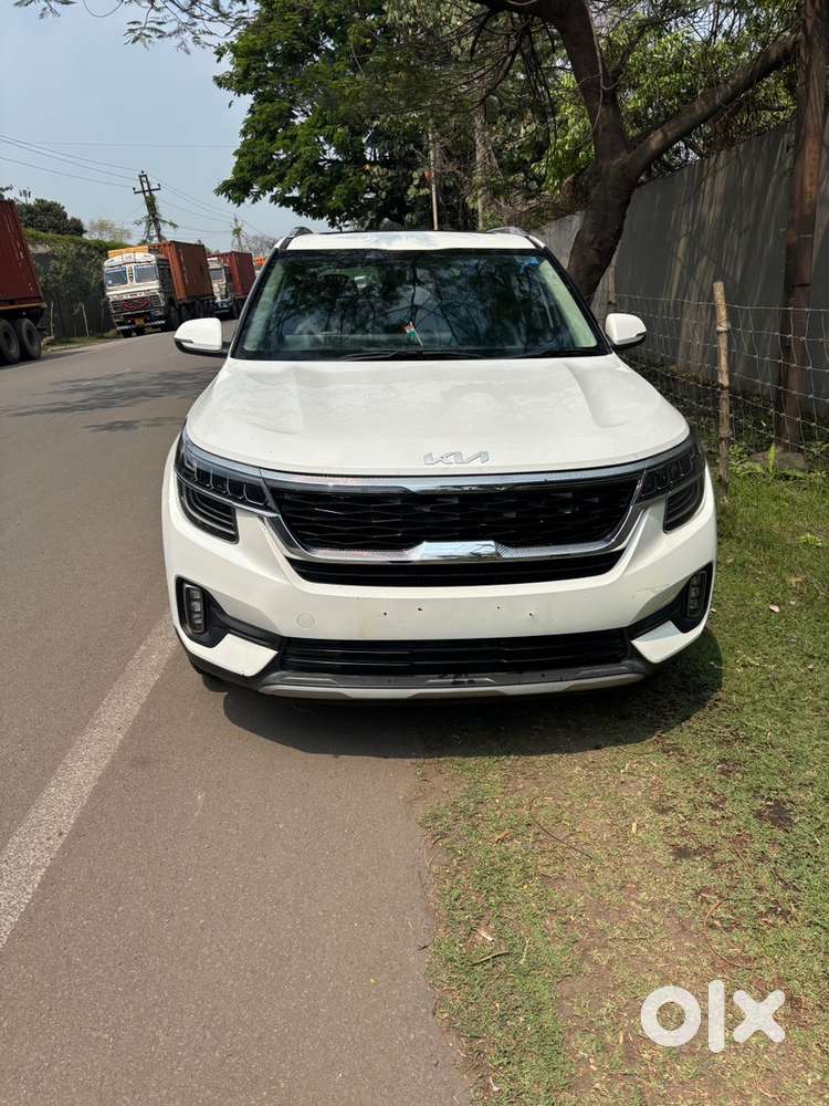 Kia Seltos 22 Petrol Well Maintained