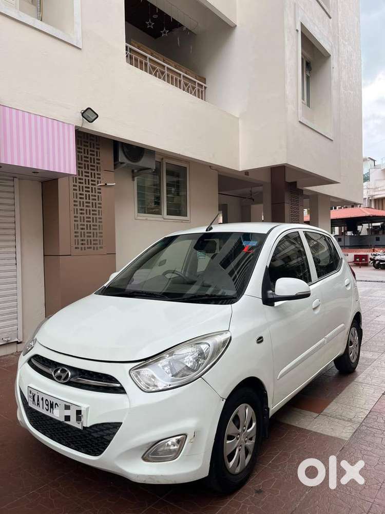 Hyundai I10 Sportz 2012