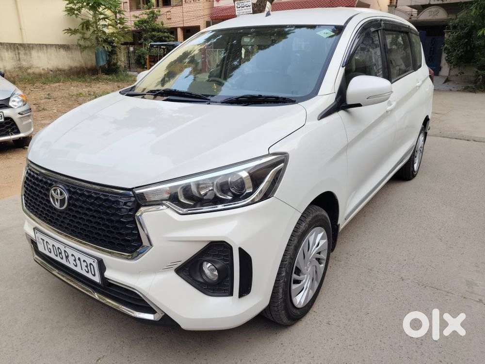 Toyota Rumion S Cng, 2024, Cng & Hybrids