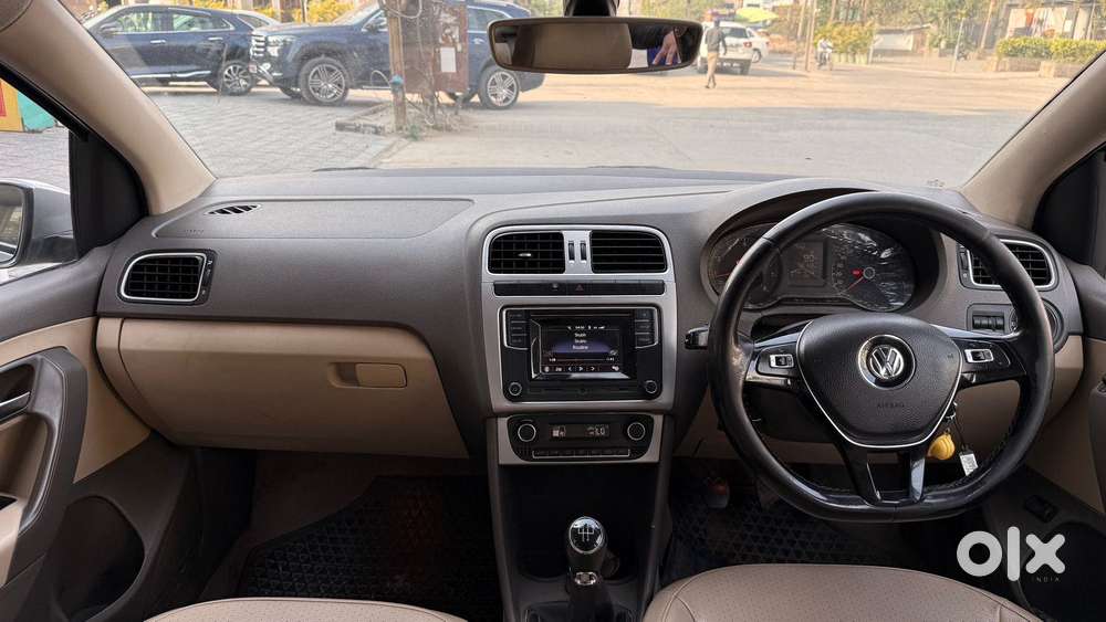 Volkswagen Vento 2013-2015 1.6 Highline, 2016, Petrol