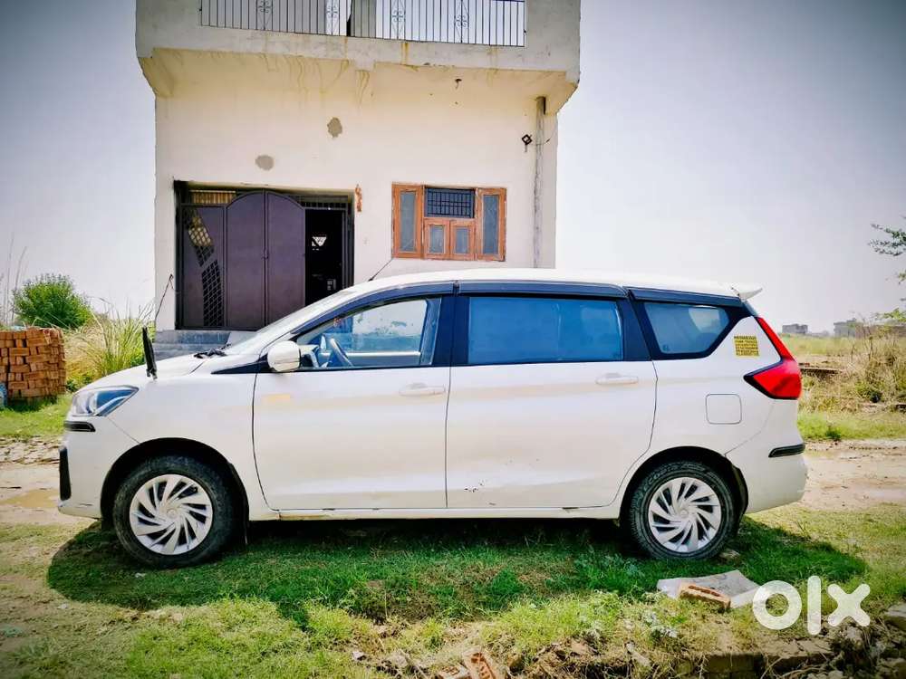 Maruti Ertiga Tour M Cng (2022)