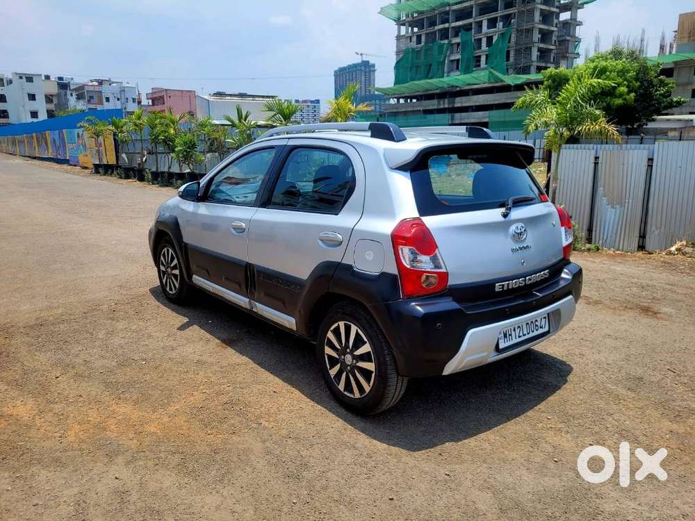 2014 Toyota Etios Cross 1.5 V Petrol Manual 78,000 Km  2nd Owner