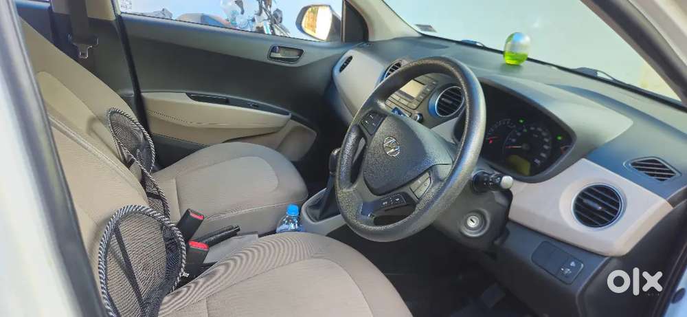 Hyundai Xcent 2018 Petrol