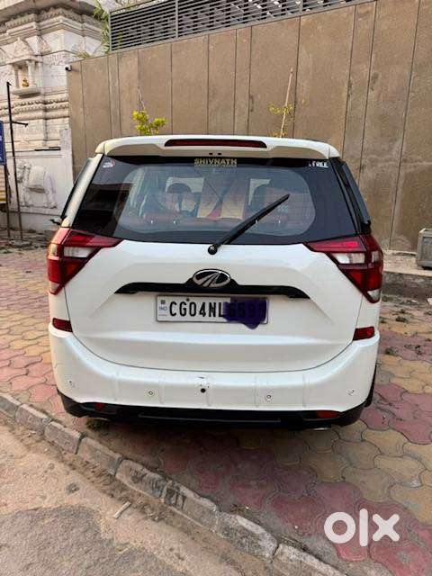 Mahindra Xuv500 2021 Diesel Well Maintained